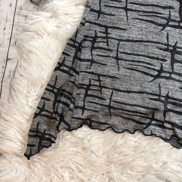 Joseph Ribkoff Shimmer Geometric Asymmetrical Top - Picture 6 of 11